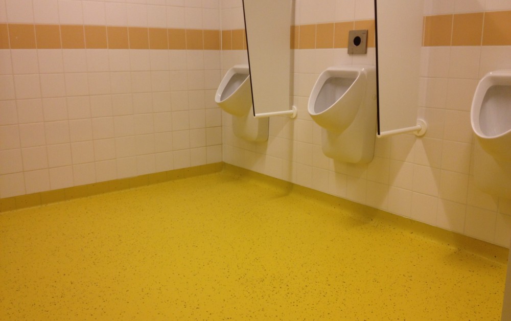 Kunststof gietvloer toiletgroep Kunststof gietvloer toiletgroep